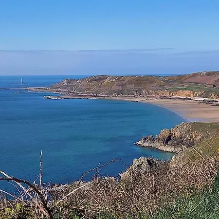 Des Ajoncs - La Hague Beaumont-Hague