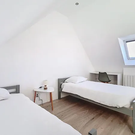 Des Ajoncs - La Hague 펜션 Beaumont-Hague