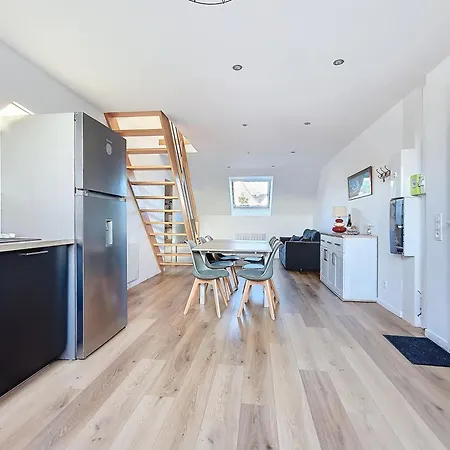 Des Ajoncs - La Hague *