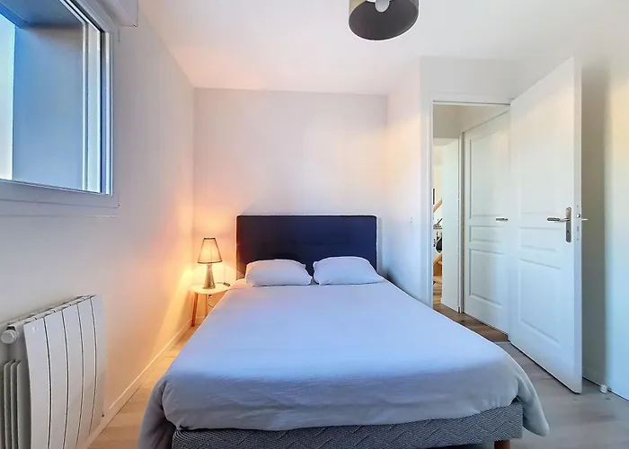 Holiday home Des Ajoncs - La Hague Beaumont-Hague